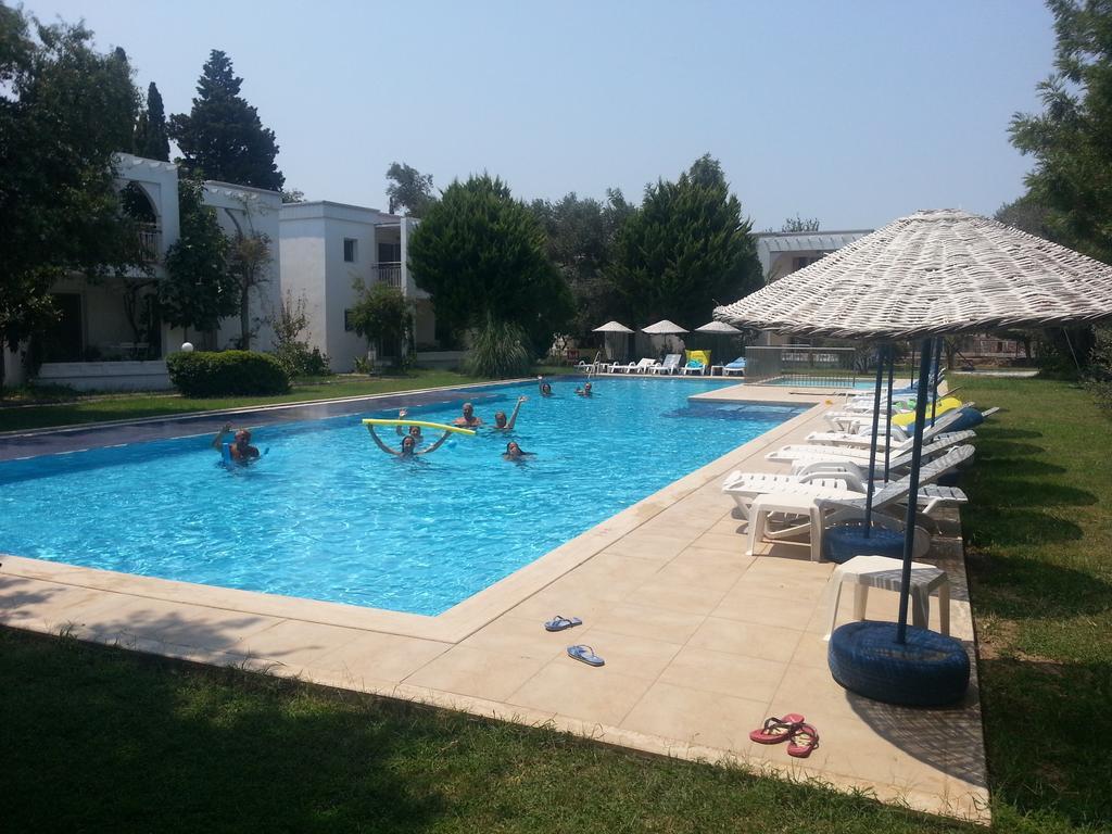 Muskebi Apart Otel Ortakent Extérieur photo