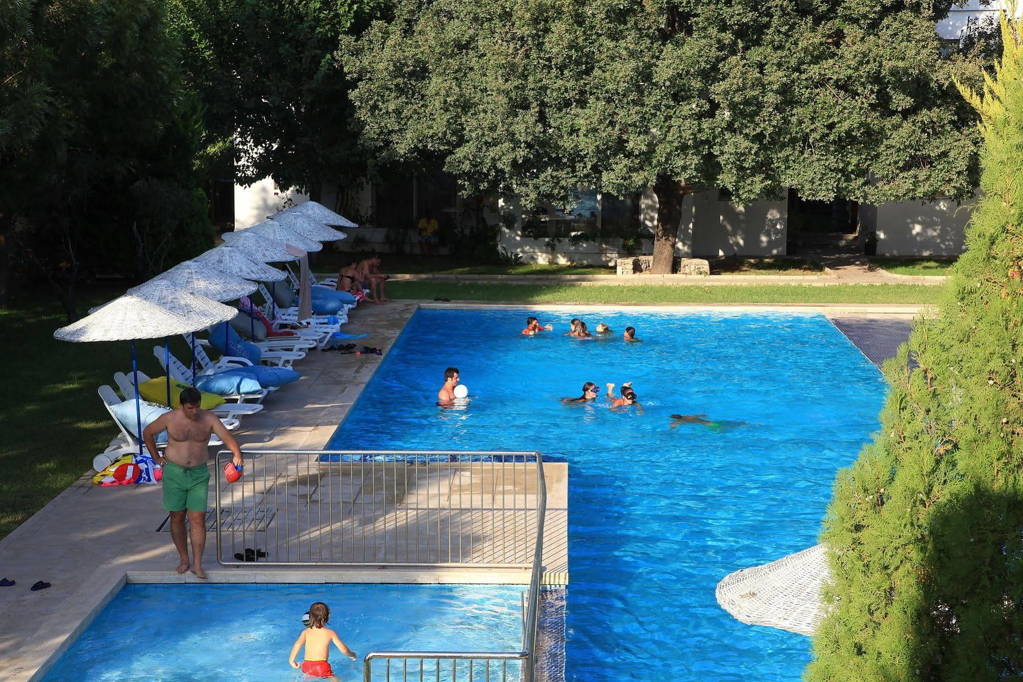 Muskebi Apart Otel Ortakent Extérieur photo