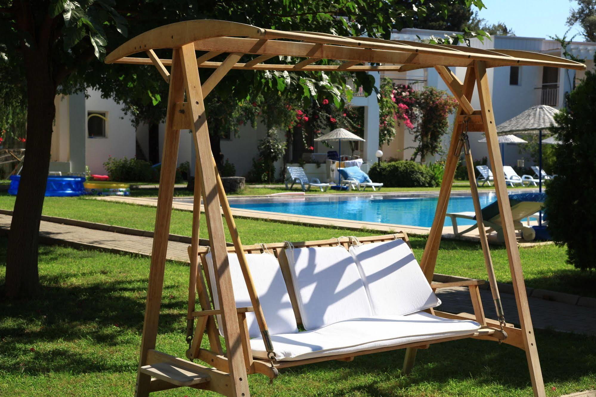 Muskebi Apart Otel Ortakent Extérieur photo